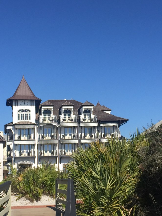 The Pearl, 30A hotspots, exploring 30A, highway 30A, Seaside Fl, Rosemary Beach, Alys Beach, Watercolor Florida, Seaside Florida, The Hub Florida, Florida Panhandle, Florida road trips, scenic beaches, best US beaches, Florida beaches, blogger travel tips, Florida vacation ideas, US road trips, Sarah Meyer, SarahinStyle