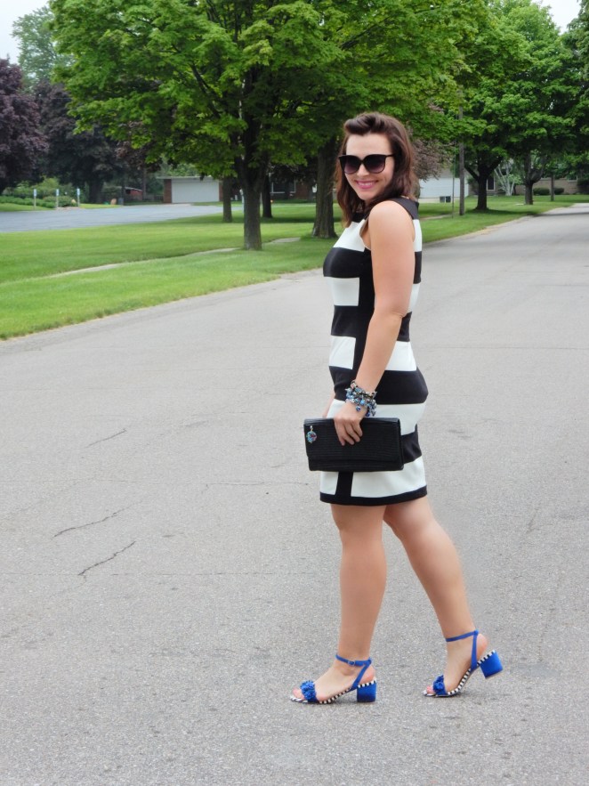 no more monday blues, beat monday blues, make monday better, blue shoes, soft surroundings blue shoes, soft surroundings shoes, black and white striped outfits, black and white striped dress, blue shoes with flowers, what to wear this summer, summer style, Sarah Meyer, sarah in style, positive outlook on the week, George strait advice