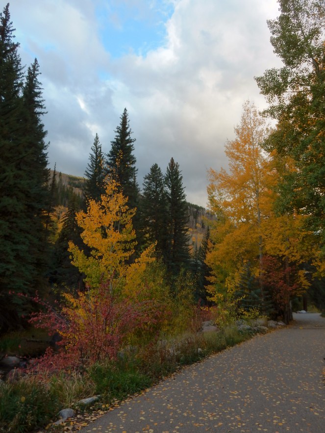 3 days in Colorado, colorado weekend guide, what to do in colorado, explore colorado, Vail, Aspen, Hotel Talisa, Marriott Luxury, Glenwood Springs, fall in Colorado, weekend getaways, vacation tips, vacation guide, Sarah In Style, sarahinstyle, Sarah Meyer