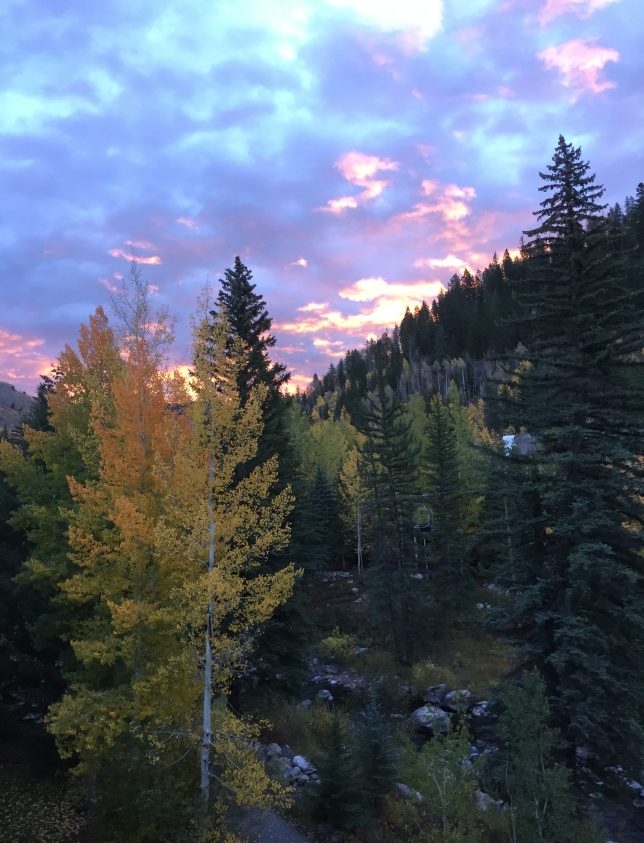 3 days in Colorado, colorado weekend guide, what to do in colorado, explore colorado, Vail, Aspen, Hotel Talisa, Marriott Luxury, Glenwood Springs, fall in Colorado, weekend getaways, vacation tips, vacation guide, Sarah In Style, sarahinstyle, Sarah Meyer