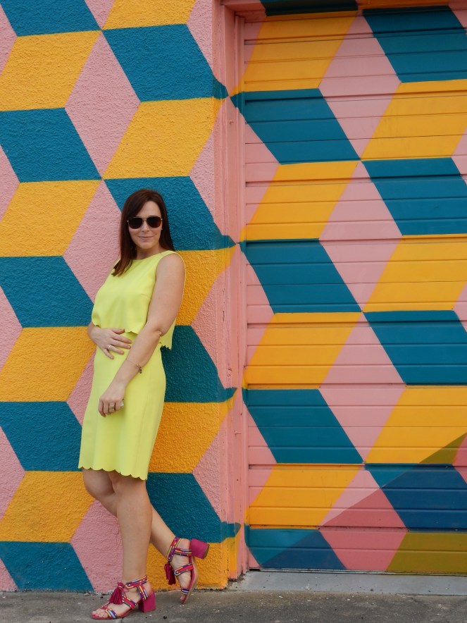 Tampa art, Tampa murals, Murals, Mural Art, St. Petersburg Murals, St. Pete Murals. St. Pete art, Florida art, street art. Sarah In Style, Sarah Meyer, St. Petersburg Florida, unique vacation ideas, vacation like a local