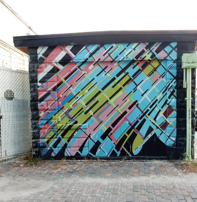 Tampa art, Tampa murals, Murals, Mural Art, St. Petersburg Murals, St. Pete Murals. St. Pete art, Florida art, street art. Sarah In Style, Sarah Meyer, St. Petersburg Florida, unique vacation ideas, vacation like a local