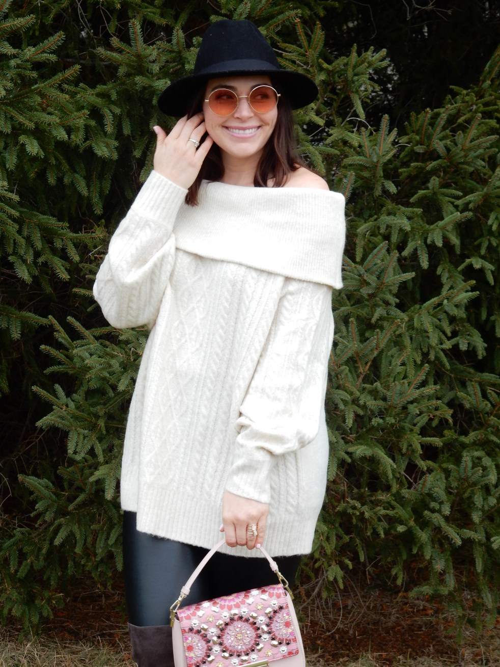 wolfpoint, rose gold watch, Cable Knit Sweater, off the shoulder sweaters, leather leggings, grey over the knee boots, black felt hat, kate spade pink purse, winter styling, winter fashion, what to wear this winter, sarah in style, sarah Meyer, sarahinstyle.com, winter fashions, trendy sweaters, winter trends, chicagogrammers, windy city bloggers, blogger fashion, blogger styling tips