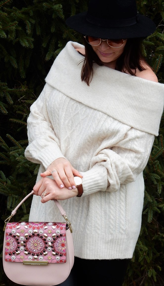 wolfpoint, rose gold watch, Cable Knit Sweater, off the shoulder sweaters, leather leggings, grey over the knee boots, black felt hat, kate spade pink purse, winter styling, winter fashion, what to wear this winter, sarah in style, sarah Meyer, sarahinstyle.com, winter fashions, trendy sweaters, winter trends, chicagogrammers, windy city bloggers, blogger fashion, blogger styling tips