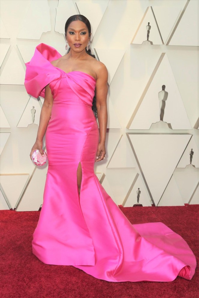 Angela Bassett, Reem Acra,, 91st Academy Awards, Dolby Theater Hollywood, Oscars 2019, Academy Awards, Red Carpet, Oscars Red Carpet 2019, Best Dressed, Celebrity Fashion, On the red carpet, celebrity style, red carpet jewelry, most expensive jewelry at the oscars, most expensive jewelry at the academy awards, awards season best looks, Sarah In Style, Sarah Meyer, Kodak Theater, Roosevelt Hotel Los Angeles