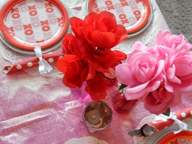 Dining Decor, Valentines Decorations, Valentines Table, Valentines Meal Ideas, Sarah In Style, Sarah Meyer, interior decorating, tablescape, decorating ideas, table ideas, February table, decorating blog, decorating blogger, Dollar Tree, decorating on the cheap, cheap party planning tips, cheap party planning
