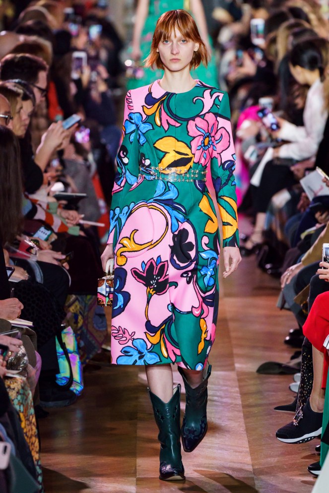 Schiaparelli, Elsa Schiaparelli, Fall 2019 Fashions, Ready to wear, Spring 2019 Fashions, London Fashion Week, Fashion Week, Best Designers, Designers to Watch, Who to Wear, Funky Fashions, Designers Guild, Fashion Designers, Top Fashion Designers, NYFW, New York Fashion Week, Sarah Meyer, Sarah In Style