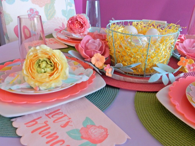 Ideas for decorating dining room table for Easter brunch