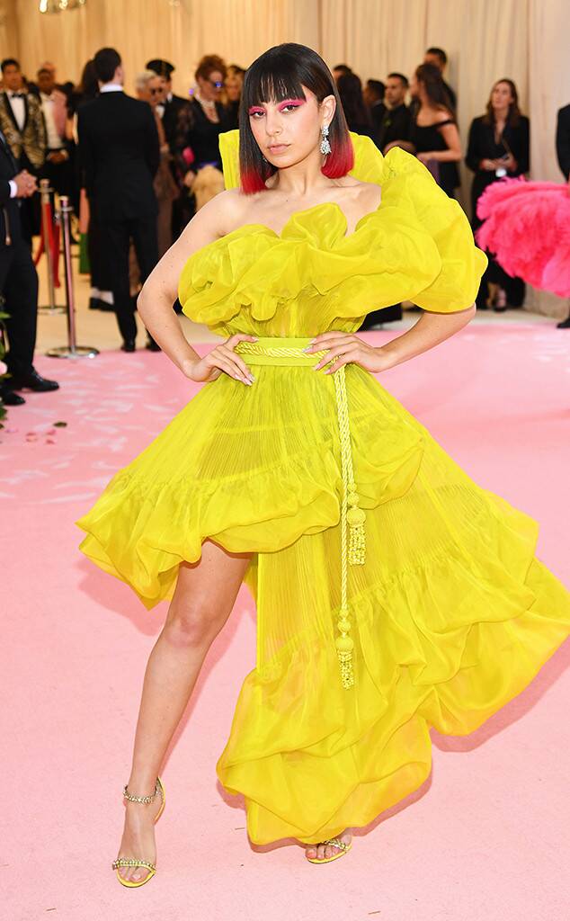 Met Gala 2019, Met Gala, Campe Notes of Fashion, Met Gala Fashion Exhibit, NYC Costume Institute, Red Carpet Fashion, Pink Carpet, Celebrity Fashion, Sarah In Style, Sarah Meyer, Walk the Runway, Who wore it best, Red Carpet Trends, Designer Fashion, Camp Fashion, Anna Wintour, Gucci
