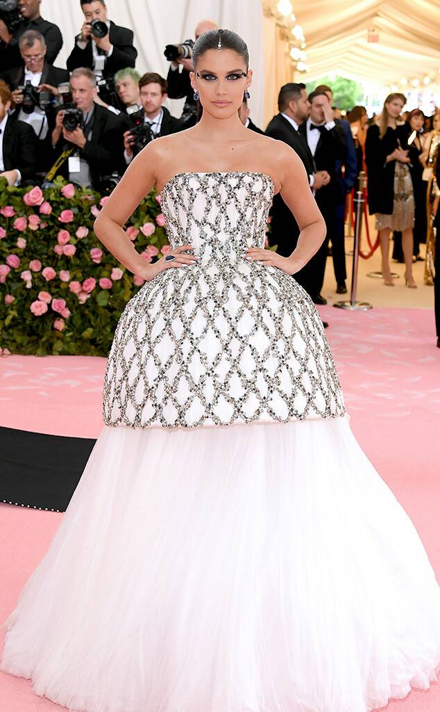 Met Gala 2019, Met Gala, Campe Notes of Fashion, Met Gala Fashion Exhibit, NYC Costume Institute, Red Carpet Fashion, Pink Carpet, Celebrity Fashion, Sarah In Style, Sarah Meyer, Walk the Runway, Who wore it best, Red Carpet Trends, Designer Fashion, Camp Fashion, Anna Wintour, Gucci