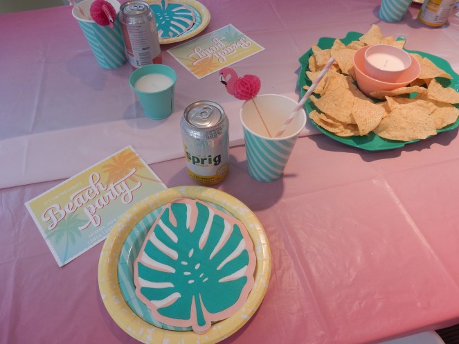 Target home decor, Dining Decor, Table Decor, Design Inspiration, Party Inspiration, Summer Party, Summer Bash, Basic Invite, Invitation Design, Where to get nice invites, Christmas in July, Planning ahead for Christmas, Beach table, Sarah In Style, Sarah Meyer, DIY Table