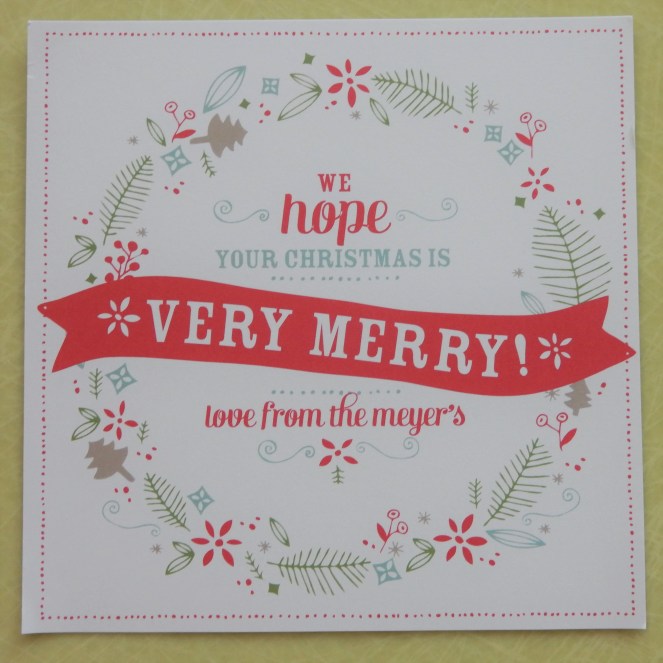 Dining Decor, Table Decor, Design Inspiration, Party Inspiration, Summer Party, Summer Bash, Basic Invite, Invitation Design, Where to get nice invites, Christmas in July, Planning ahead for Christmas, Beach table, Sarah In Style, Sarah Meyer, DIY Table