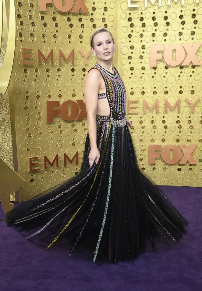 Emmy Awards 2019, Emmy Awards Red Carpet, Emmy's Red Carpet, Emmy's Carpet. Emmy's 2019, Celebrity Style, Celebrity Fashion, Best Dressed, Best Dressed Celebrities, Emmy's Best Dressed, Awards Season Highlights, Sarah In Style, SarahInStyle.com, Sarah Meyer, beautiful gowns