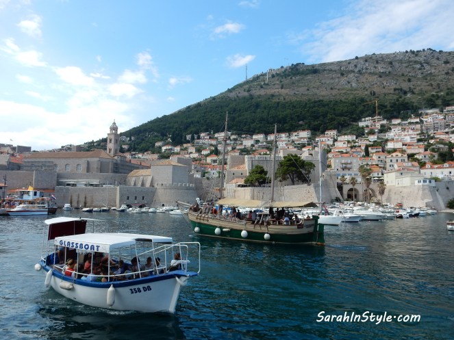 Croatia Travel Tips, Croatia Travel, Tips for traveling to Croatia, Where to go in Croatia, What to do in Croatia, Visiting Croatia, My Travel Journal, Travel Journals, Travel Tips, Travel Planning, Europe Travel Tips, Sarah Meyer, Sarah In Style, Blogger Travel Recommendations, Croatia Recommendations, Fodors travel tips, Frommers travel tips, Rick Steves Travel tips, Dubrovnik, Split Croatia, Hvar Island, Hvar Croatia, what to wear in Europe, packing for vacation, packing tips, what to wear on a European vacation, what to wear in Croatia, the best travel shoes, travel fashion, Diving into Dubrovnik, Exploring Dubrovnik, Dubrovnik Croatia, What to do in Dubrovnik, Where to eat in Dubrovnik, Where to stay in Dubrovnik