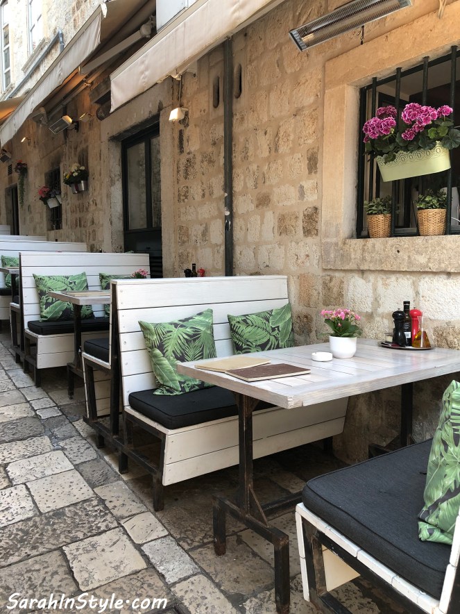 Croatia Travel Tips, Croatia Travel, Tips for traveling to Croatia, Where to go in Croatia, What to do in Croatia, Visiting Croatia, My Travel Journal, Travel Journals, Travel Tips, Travel Planning, Europe Travel Tips, Sarah Meyer, Sarah In Style, Blogger Travel Recommendations, Croatia Recommendations, Fodors travel tips, Frommers travel tips, Rick Steves Travel tips, Dubrovnik, Split Croatia, Hvar Island, Hvar Croatia, what to wear in Europe, packing for vacation, packing tips, what to wear on a European vacation, what to wear in Croatia, the best travel shoes, travel fashion, Diving into Dubrovnik, Exploring Dubrovnik, Dubrovnik Croatia, What to do in Dubrovnik, Where to eat in Dubrovnik, Where to stay in Dubrovnik