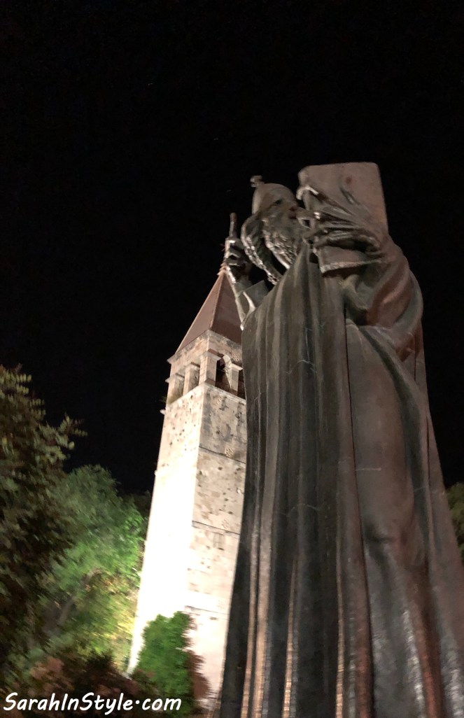 Croatia Travel Tips, Croatia Travel, Tips for traveling to Croatia, Where to go in Croatia, What to do in Croatia, Visiting Croatia, My Travel Journal, Travel Journals, Travel Tips, Travel Planning, Europe Travel Tips, Sarah Meyer, Sarah In Style, Blogger Travel Recommendations, Croatia Recommendations, Fodors travel tips, Frommers travel tips, Rick Steves Travel tips, Split Croatia, packing for vacation, packing tips, what to wear on a European vacation, what to wear in Croatia, the best travel shoes, travel fashion, Where to stay in Split, Split Decision, What to do in Split, Visiting Split, Visit Split, Croatia's best hotels, Best of Croatia, Hvar visitors guide, mega yachts, European Yachts, let's split, #splitcroatia