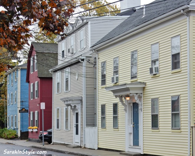 Hocus Pocus filming locations, Hocus Pocus spots, Hocus Pocus Places, Salem Mass, Salem Massachusetts, Salem MA, Salem Witch Trials, Guide to Salem, What to do in Salem, Where to eat in Salem, What to see in Salem, Salem night tours, Salem tours, Salem visitor's guide, Salem witch history, Visit Salem, Visit Massachusetts, Visit New England, New England Charm, New England Architecture, East Coast tours, What to do in the East Coast, Sarah Meyer, SarahInStyle.com, Sarah In Style, blogger travel tips for New England, East Coast trips, merry go rounds