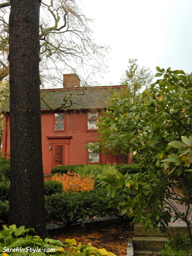 Witch House Salem, Salem Witch Museum, House of 7 Gables, Hocus Pocus filming locations, Hocus Pocus spots, Hocus Pocus Places, Salem Mass, Salem Massachusetts, Salem MA, Salem Witch Trials, Guide to Salem, What to do in Salem, Where to eat in Salem, What to see in Salem, Salem night tours, Salem tours, Salem visitor's guide, Salem witch history, Visit Salem, Visit Massachusetts, Visit New England, New England Charm, New England Architecture, East Coast tours, What to do in the East Coast, Sarah Meyer, SarahInStyle.com, Sarah In Style, blogger travel tips for New England, East Coast trips, merry go round, House of Seven Gables