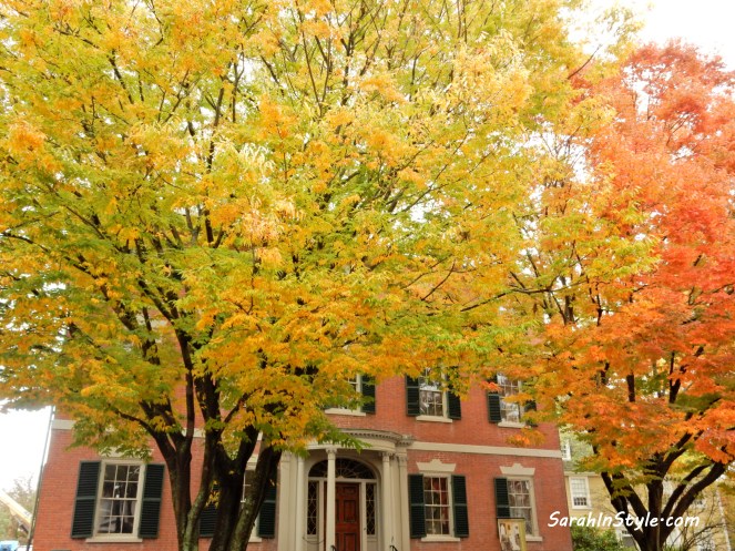 Hocus Pocus filming locations, Hocus Pocus spots, Hocus Pocus Places, Salem Mass, Salem Massachusetts, Salem MA, Salem Witch Trials, Guide to Salem, What to do in Salem, Where to eat in Salem, What to see in Salem, Salem night tours, Salem tours, Salem visitor's guide, Salem witch history, Visit Salem, Visit Massachusetts, Visit New England, New England Charm, New England Architecture, East Coast tours, What to do in the East Coast, Sarah Meyer, SarahInStyle.com, Sarah In Style, blogger travel tips for New England, East Coast trips