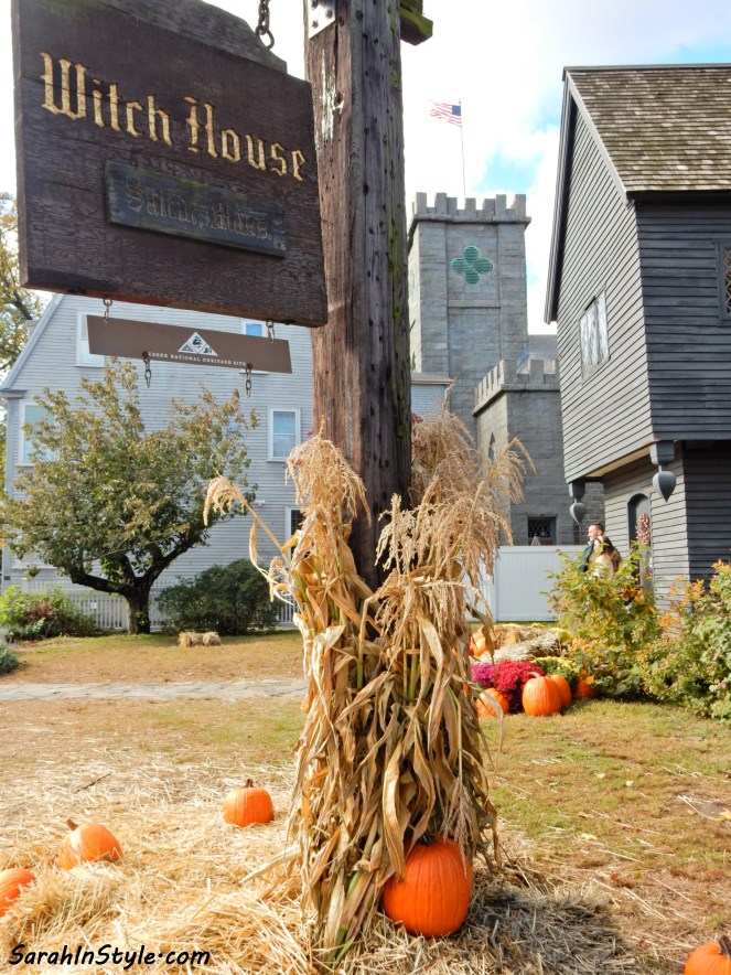 Witch House Salem, Salem Witch Museum, House of 7 Gables, Hocus Pocus filming locations, Hocus Pocus spots, Hocus Pocus Places, Salem Mass, Salem Massachusetts, Salem MA, Salem Witch Trials, Guide to Salem, What to do in Salem, Where to eat in Salem, What to see in Salem, Salem night tours, Salem tours, Salem visitor's guide, Salem witch history, Visit Salem, Visit Massachusetts, Visit New England, New England Charm, New England Architecture, East Coast tours, What to do in the East Coast, Sarah Meyer, SarahInStyle.com, Sarah In Style, blogger travel tips for New England, East Coast trips, merry go rounds