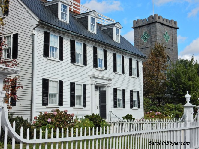 Hocus Pocus filming locations, Hocus Pocus spots, Hocus Pocus Places, Salem Mass, Salem Massachusetts, Salem MA, Salem Witch Trials, Guide to Salem, What to do in Salem, Where to eat in Salem, What to see in Salem, Salem night tours, Salem tours, Salem visitor's guide, Salem witch history, Visit Salem, Visit Massachusetts, Visit New England, New England Charm, New England Architecture, East Coast tours, What to do in the East Coast, Sarah Meyer, SarahInStyle.com, Sarah In Style, blogger travel tips for New England, East Coast trips