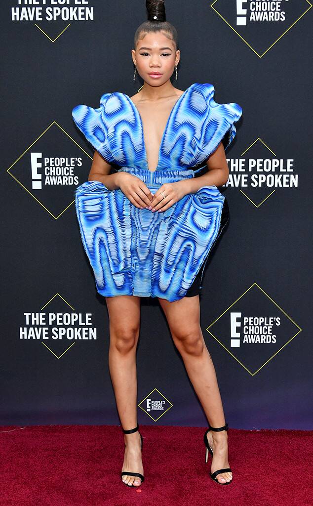 People's Choice Awards, People's Choice, People's Choice Awards 2019, who wore what, celeb style, celeb fashion, #peopleschoiceawards2019, #peopleschoiceawards,  Celebrity Style, Celebrity Fashion, Best Dressed, Best Dressed Celebrities, Awards Season Highlights, Sarah In Style, SarahInStyle.com, Sarah Meyer, beautiful gowns, awards shows