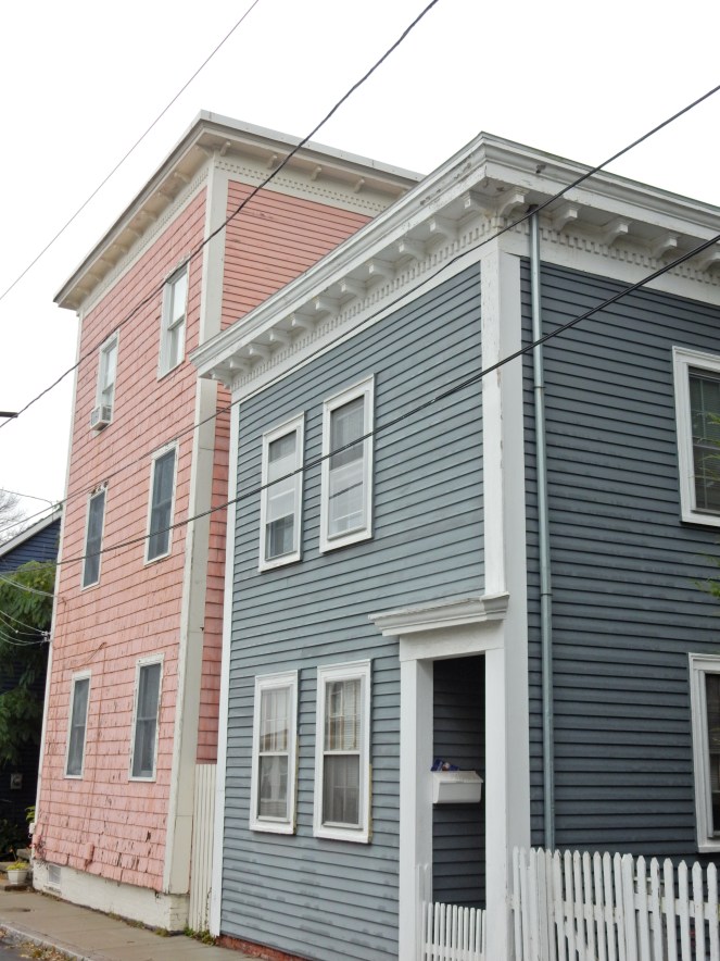 Witch House Salem, Salem Witch Museum, House of 7 Gables, Hocus Pocus filming locations, Hocus Pocus spots, Hocus Pocus Places, Salem Mass, Salem Massachusetts, Salem MA, Salem Witch Trials, Guide to Salem, What to do in Salem, Where to eat in Salem, What to see in Salem, Salem night tours, Salem tours, Salem visitor's guide, Salem witch history, Visit Salem, Visit Massachusetts, Visit New England, New England Charm, New England Architecture, East Coast tours, What to do in the East Coast, Sarah Meyer, SarahInStyle.com, Sarah In Style, blogger travel tips for New England, East Coast trips, merry go round, House of Seven Gables, Lark Hotels, The Merchant Hotel, Salem Hotels, New England Architecture, New England Front Doors, New England Homes, Salem Homes, Historic Homes of America, Historic Homes, curb appeal, front doors