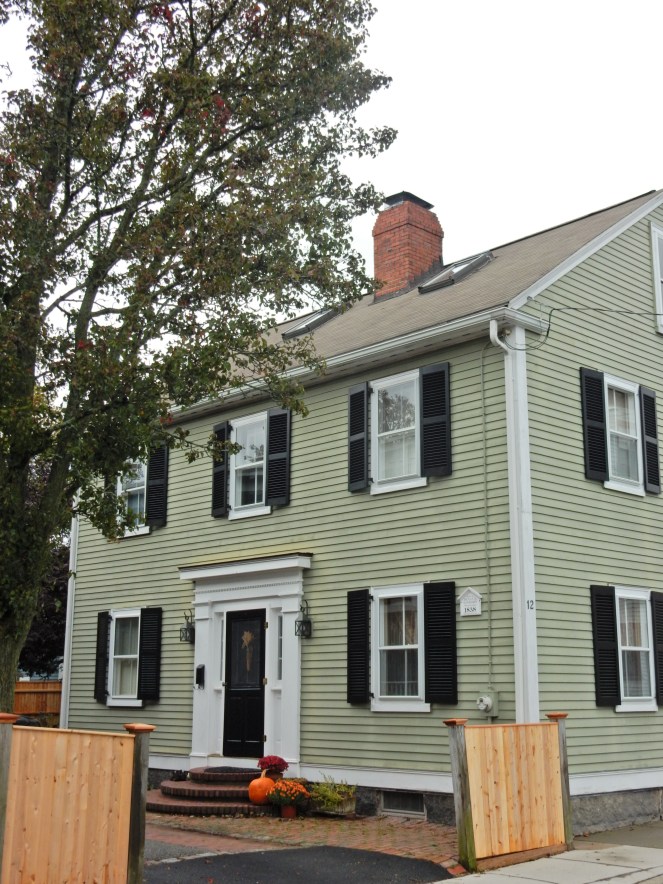 Witch House Salem, Salem Witch Museum, House of 7 Gables, Hocus Pocus filming locations, Hocus Pocus spots, Hocus Pocus Places, Salem Mass, Salem Massachusetts, Salem MA, Salem Witch Trials, Guide to Salem, What to do in Salem, Where to eat in Salem, What to see in Salem, Salem night tours, Salem tours, Salem visitor's guide, Salem witch history, Visit Salem, Visit Massachusetts, Visit New England, New England Charm, New England Architecture, East Coast tours, What to do in the East Coast, Sarah Meyer, SarahInStyle.com, Sarah In Style, blogger travel tips for New England, East Coast trips, merry go round, House of Seven Gables, Lark Hotels, The Merchant Hotel, Salem Hotels, New England Architecture, New England Front Doors, New England Homes, Salem Homes, Historic Homes of America, Historic Homes, curb appeal, front doors