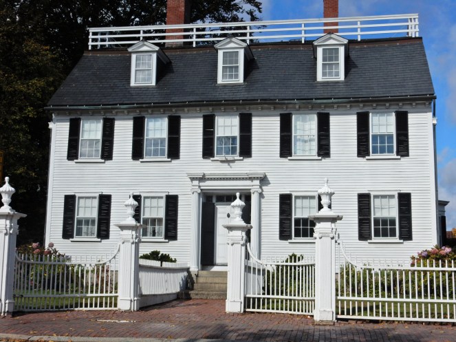 Witch House Salem, Salem Witch Museum, House of 7 Gables, Hocus Pocus filming locations, Hocus Pocus spots, Hocus Pocus Places, Salem Mass, Salem Massachusetts, Salem MA, Salem Witch Trials, Guide to Salem, What to do in Salem, Where to eat in Salem, What to see in Salem, Salem night tours, Salem tours, Salem visitor's guide, Salem witch history, Visit Salem, Visit Massachusetts, Visit New England, New England Charm, New England Architecture, East Coast tours, What to do in the East Coast, Sarah Meyer, SarahInStyle.com, Sarah In Style, blogger travel tips for New England, East Coast trips, merry go round, House of Seven Gables, Lark Hotels, The Merchant Hotel, Salem Hotels, New England Architecture, New England Front Doors, New England Homes, Salem Homes, Historic Homes of America, Historic Homes