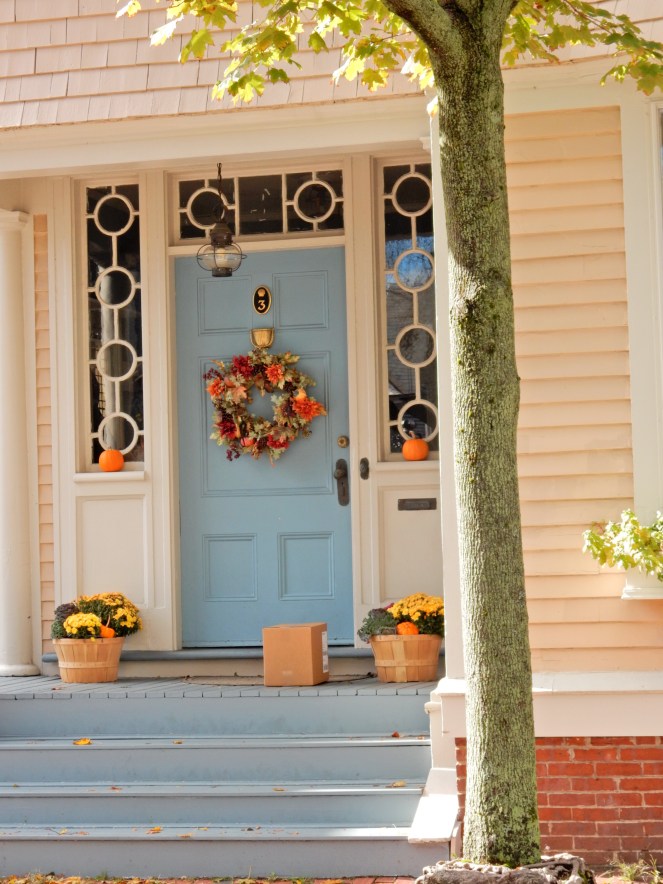 Witch House Salem, Salem Witch Museum, House of 7 Gables, Hocus Pocus filming locations, Hocus Pocus spots, Hocus Pocus Places, Salem Mass, Salem Massachusetts, Salem MA, Salem Witch Trials, Guide to Salem, What to do in Salem, Where to eat in Salem, What to see in Salem, Salem night tours, Salem tours, Salem visitor's guide, Salem witch history, Visit Salem, Visit Massachusetts, Visit New England, New England Charm, New England Architecture, East Coast tours, What to do in the East Coast, Sarah Meyer, SarahInStyle.com, Sarah In Style, blogger travel tips for New England, East Coast trips, merry go round, House of Seven Gables, Lark Hotels, The Merchant Hotel, Salem Hotels, New England Architecture, New England Front Doors, New England Homes, Salem Homes, Historic Homes of America, Historic Homes