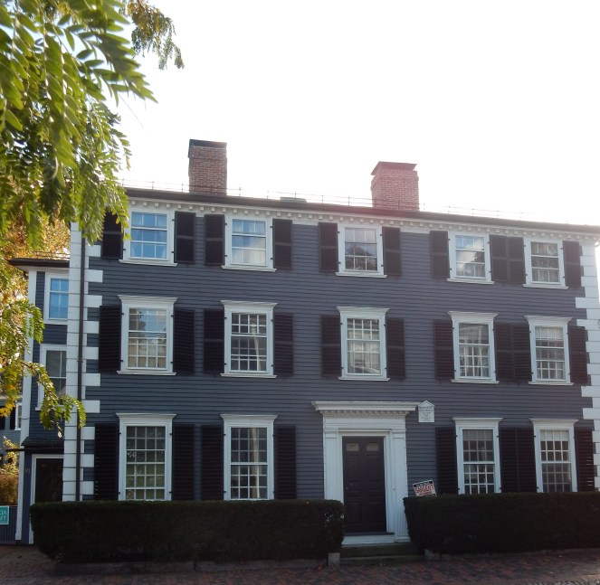 Witch House Salem, Salem Witch Museum, House of 7 Gables, Hocus Pocus filming locations, Hocus Pocus spots, Hocus Pocus Places, Salem Mass, Salem Massachusetts, Salem MA, Salem Witch Trials, Guide to Salem, What to do in Salem, Where to eat in Salem, What to see in Salem, Salem night tours, Salem tours, Salem visitor's guide, Salem witch history, Visit Salem, Visit Massachusetts, Visit New England, New England Charm, New England Architecture, East Coast tours, What to do in the East Coast, Sarah Meyer, SarahInStyle.com, Sarah In Style, blogger travel tips for New England, East Coast trips, merry go round, House of Seven Gables, Lark Hotels, The Merchant Hotel, Salem Hotels, New England Architecture, New England Front Doors, New England Homes, Salem Homes, Historic Homes of America, Historic Homes, curb appeal, front doors