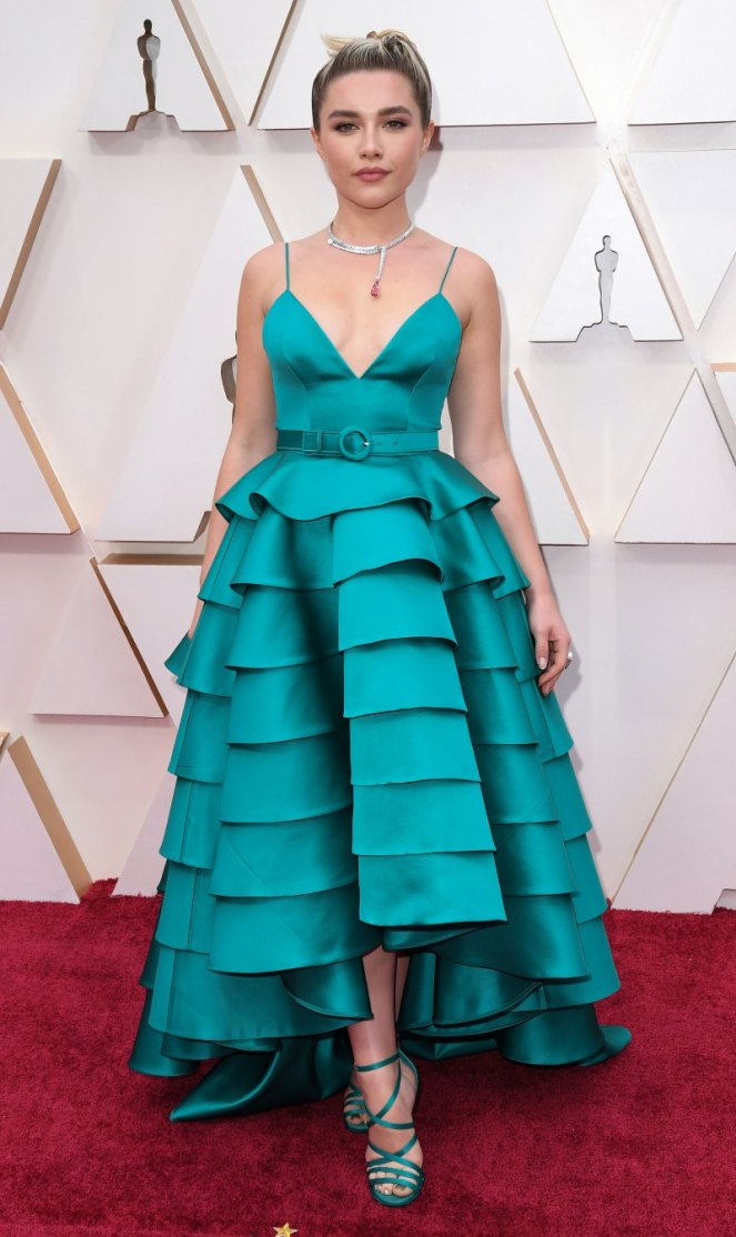 Oscar Awards, Oscars 2020, Oscars Red Carpet, Oscars Best Dressed, Academy Awards 2020, Academy Awards Red Carpet, Academy Awards Best Dressed, Dolby Theater, Old Hollywood Glamour, Hollywood History, Best in Hollywood,  Awards Best Dressed, Grammy Awards Fashion, Grammy's Best Dressed, Best Dressed 2019, Red Carpet, Red Carpet Fashion, Celebrity Best Dressed, Celebrity Fashion, Awards Season, What they Wore, On the red carpet, Celebrity style, Sarah In Style, Sarah Meyer, Celebrity looks, awards show fashion