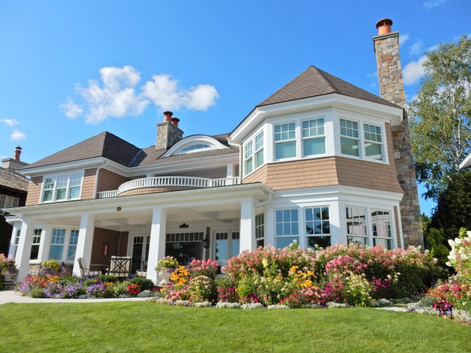 Historic Homes of America, Historic Homes, curb appeal, front doors, Come and knock on my door, Petoskey MI, Petoskey Michigan, Pure Michigan, Michigan Homes, Victorian Homes, Lake Michigan Homes, Lake curb appeal, Vintage curb appeal. Colorful homes, colorful houses, colorful front door, bright front doors, painted front door, home inspiration, Sarah In Style, Sarah Meyer, Design Blogger, Home Blogger, Petoskey Area, Up North Michigan, Lake Cabins