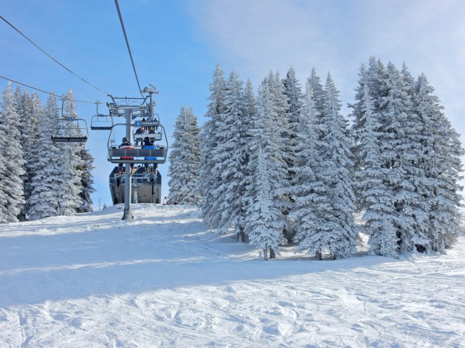 3 days in Colorado, colorado weekend guide, what to do in colorado, explore colorado, Vail, Aspen, Hotel Talisa, Marriott Luxury, Glenwood Springs, fall in Colorado, weekend getaways, vacation tips, vacation guide, Sarah In Style, sarahinstyle, Sarah Meyer, Aspen, Colorado, Ski Colorado, Colorado Skiing, What To Do In Aspen, Buttermilk, Independence Square Aspen, Pyramid Bistro. gluten free in Aspen, skiing out west, travel blog, winter travel tips, Sarah Meyer, sarahinstyle.com, Aspen Snowmass, Colorado Ski Country, Visit Vail, Vail Mountain Resort, Vail Resorts, Epic Pass, Skiing Vail, Visit Colorado