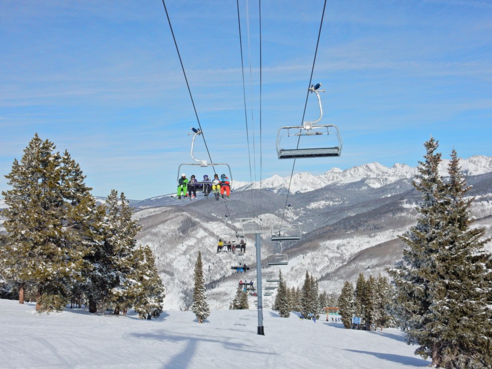 3 days in Colorado, colorado weekend guide, what to do in colorado, explore colorado, Vail, Aspen, Hotel Talisa, Marriott Luxury, Glenwood Springs, fall in Colorado, weekend getaways, vacation tips, vacation guide, Sarah In Style, sarahinstyle, Sarah Meyer, Aspen, Colorado, Ski Colorado, Colorado Skiing, What To Do In Aspen, Buttermilk, Independence Square Aspen, Pyramid Bistro. gluten free in Aspen, skiing out west, travel blog, winter travel tips, Sarah Meyer, sarahinstyle.com, Aspen Snowmass, Colorado Ski Country, Visit Vail, Vail Mountain Resort, Vail Resorts, Epic Pass, Skiing Vail, Visit Colorado