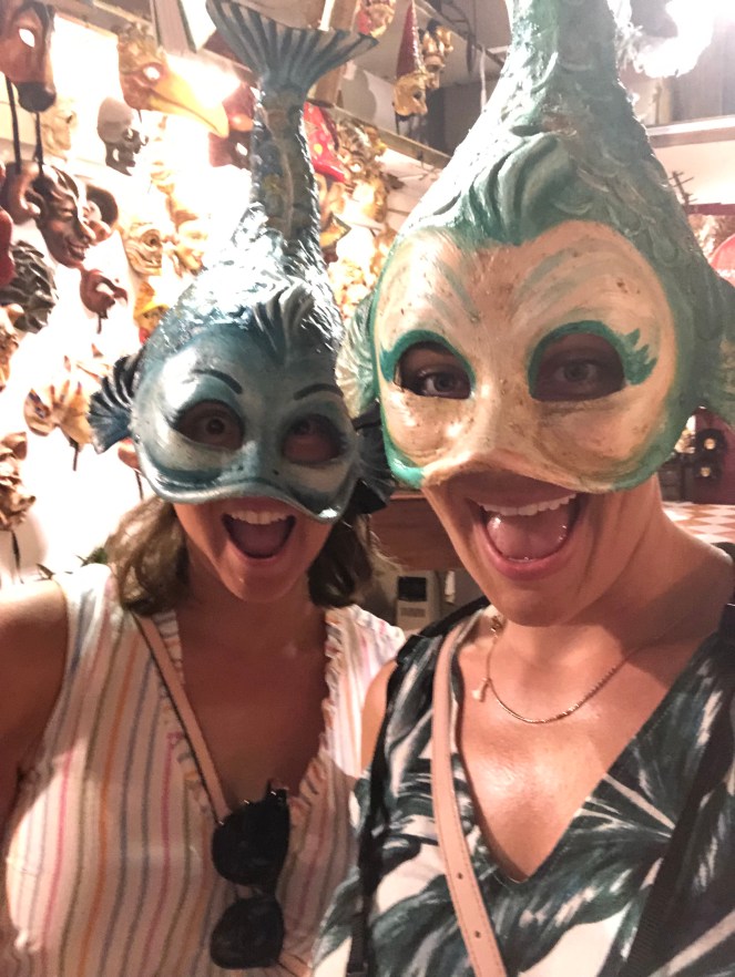 Burano Italy, Burano, Italian Village, Italian Towns, Charming European Towns, Colorful Homes, Colorful Towns, Colorful Houses, Visit Burano, Visit Venice, DK Eyewitness, Top 10 Venice, Must see in Burano, Venice Day Trips, What to do in Venice, What to do in Burano, Sarah In Style, Sarah Meyer, Blogger Travel tips, Italy travel tips, where to go in Italy, what to see in Italy, exploring Italy, off the beaten path in Italy, Italian fishing villages, most charming town, handmade lace, lace making, Italian craftsmanship, Murano Glass, Italian Glass, Italian Art, Italian Artisans, Venetian Glass, Murano Italy, Visit Murano, Visit Venice, Venice Italy, What to do in Venice, What to do in Italy, Venice Sighsteeing, Venice Guide, Tips for Venice, Explore Venice, Visit Venice, Piazzo San Marco, Basilica San Marco, St. Marks Museum, Doge's Palace, Bridge of Sighs, Rialto Bridge, Antico Panada, Vaporetto,Gonodola Rides, Venice Transportation, Best Views in Venice, Rooftop Views Venice