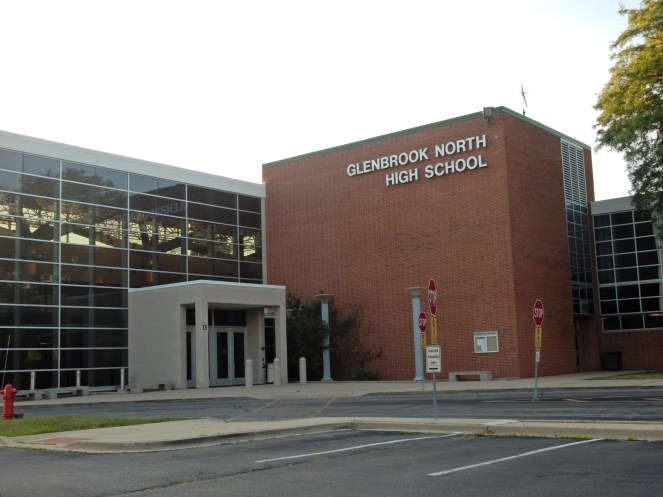 Unique Chicago, Chicago Movie Tour, Chicago Movie Homes, Chicago Famous Homes, Famous Chicago Homes, Chicago Movie Settings, Chicago Movie Sets, Classic Chicago Movies, 1980's teen movies, My Best Friends Wedding, Chicago Architecture, Ferris Bueller's Day Off, Only the Lonely, The Break-Up, The Breakfast Club, Sixteen Candles, Home Alone, Chicago Northshore, Must See Chicago, Visit Chicago, Cool Chicago Tours, Best Chicago Tours, Self Guided Chicago Tours, Movie Tours, Sarah In Style, SarahInStyle.com, Sarah Meyer, Best of Chicago sightseeing, Chicago film locations