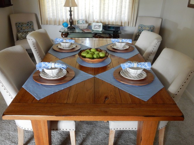 Dining Decor, Tablescape, Tablescapes, Sarah In Style, Sarah Meyer, Black and White Table, Black and White Halloween, Halloween Party ideas, Cute table decor, decorating on the cheap, Blogger design ideas, blogger party ideas, gold and pink, setting the table, dressing up your table, fall table decor, fall tablescapes, unique centerpieces, how to make a centerpiece, easy centerpieces, simple table decorating, Pier 1 dinnerware, gray plates, grey plates, gray plaid table decor, cute napkin rings, table decor ideas, how to set a perfect table, Pier 1 Imports, Pier One Imports, Fiestawear