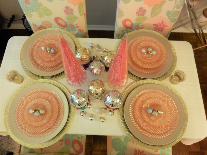 holiday table, holiday tablescape, christmas table, holiday table, christmas decorations, holiday decorating, sarah in style, chicago blogger, holiday dining, holiday decor, lifestyle blogger, a peak at my table, Sarah Meyer, design blogger, NYE Table decor, Miss America glassware, Disco dining decor, Disco tablescape, New Year's Eve table decor, New Year's Eve tablescape, party planning tips, dinner party ideas