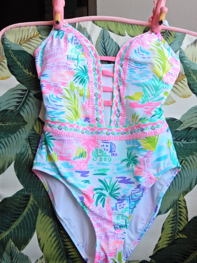 Sarah In Style, SarahInStyle.com, Sarah Meyer, Fashion Blogger Swimsuit Advice, Best Swimsuit Brands, Best places to shop for swimsuits, Women's Swimwear, Women's swimsuits, Cute one piece swimsuits, bright and bold swimsuits, trina turk swim, trina turk swimsuits, tommy bahama swim, tommy bahama swimsuits, victoria's secrets swimsuits, best high-waisted swim bottoms, must have swimwear for 2021, summer 2021 fashion must haves, Victoria's Secret swim, Mare Blue, Mare Blue Swimwear, La Blanca Swimwear, La Blanca Swimsuits, French Riviera Swimsuits, Mare Blu Swimwear, Plunging Swimwear