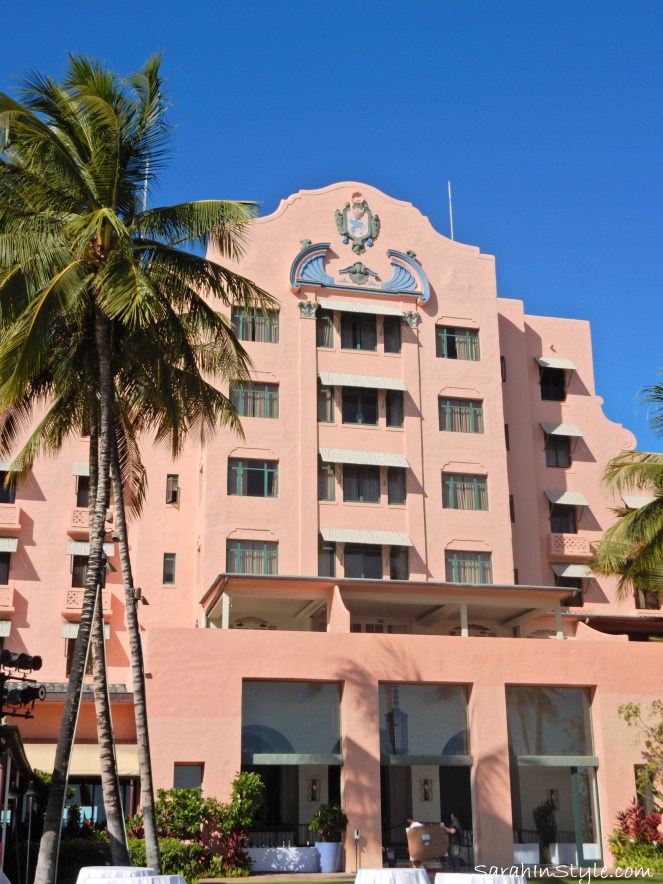 Royal Hawaiian Hotel, Pink Hotel in Hawaii
