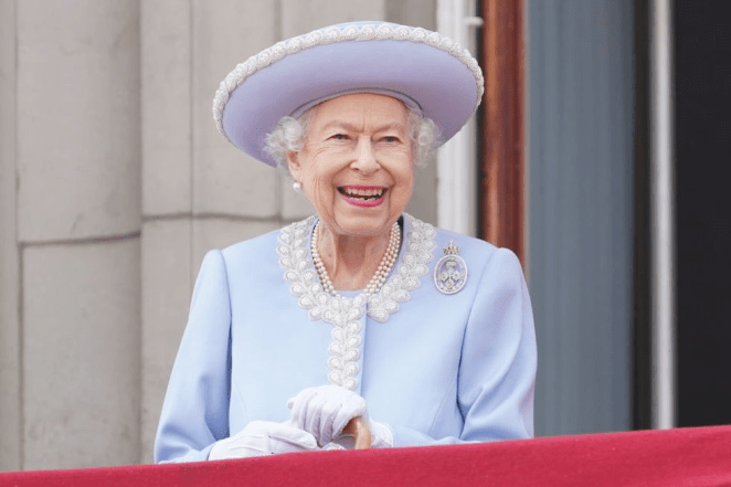 The meaning of the Queen's look at Trooping the Colour 