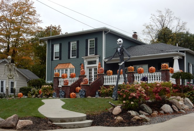 cute front doors with great curb appeal